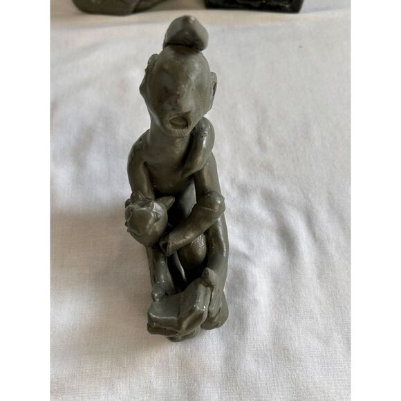 Unique Tribal Clay Statues Set of Three, Small, Signed, Unknown Signature - Picture 3 of 11